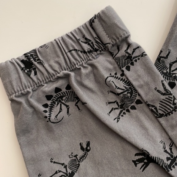 3 Piece Boys 4T Clothing Lot - Garanimals / Wonder Nation / Way to Celebrate - Picture 6 of 14